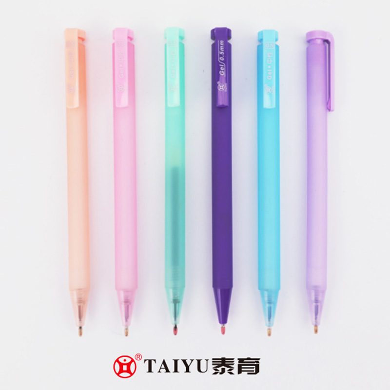 Học Sinh Sử Dụng Bút Gel Designgel Mờ Trong Suốt Mới Được Phổ Biến 3147A